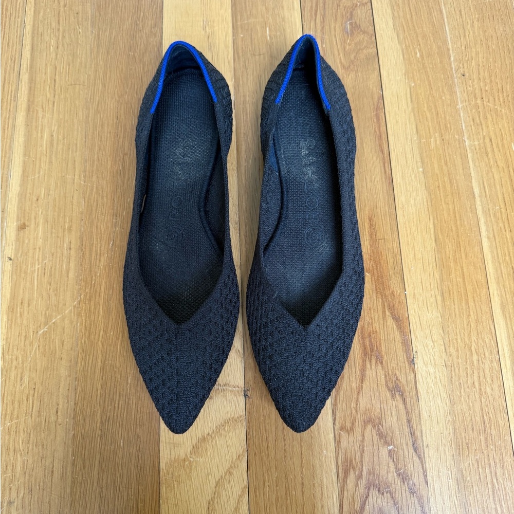 Stylish Black Women's Rothy’s Point Shoes